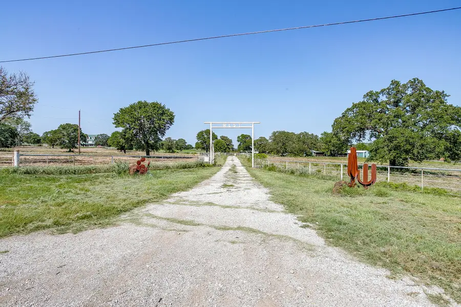 7726 W Highway 199, Springtown, TX 76082 - #3