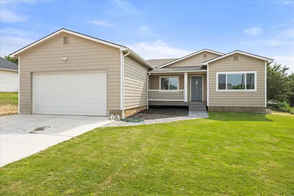 5908 Collins Court, Granbury, TX 76048