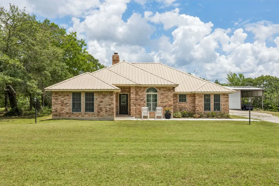 807 E State Highway 11, Whitewright, TX 75491 - #3