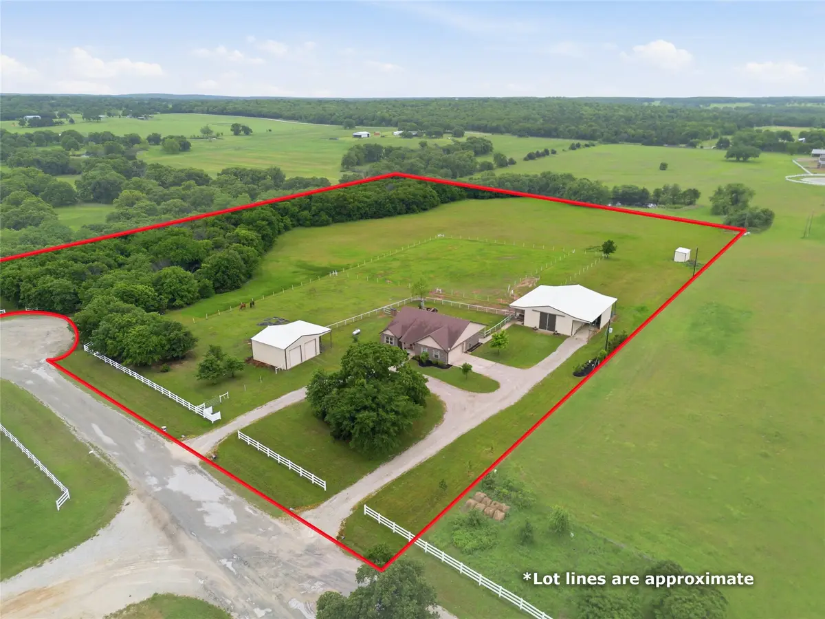 198 County Road 1262, Whitesboro, TX 76273 - #1