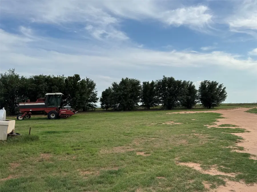 2160 Cr 110, Seymour, TX 76380 - #2