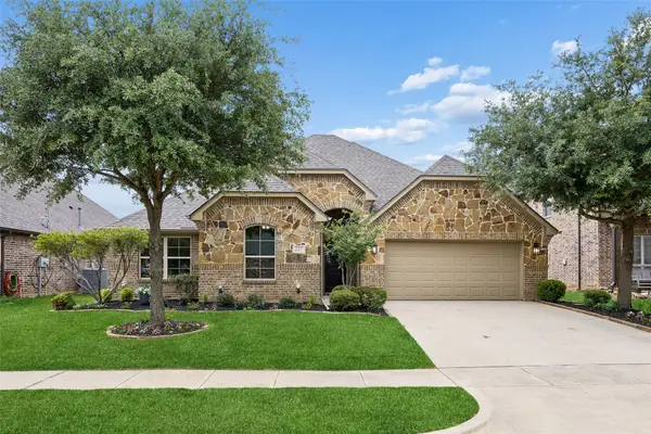 217 Hawks Ridge Trail, Burleson, TX 76028