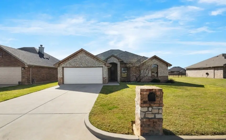 9108 Parkview Circle, Tolar, TX 76476 - #1