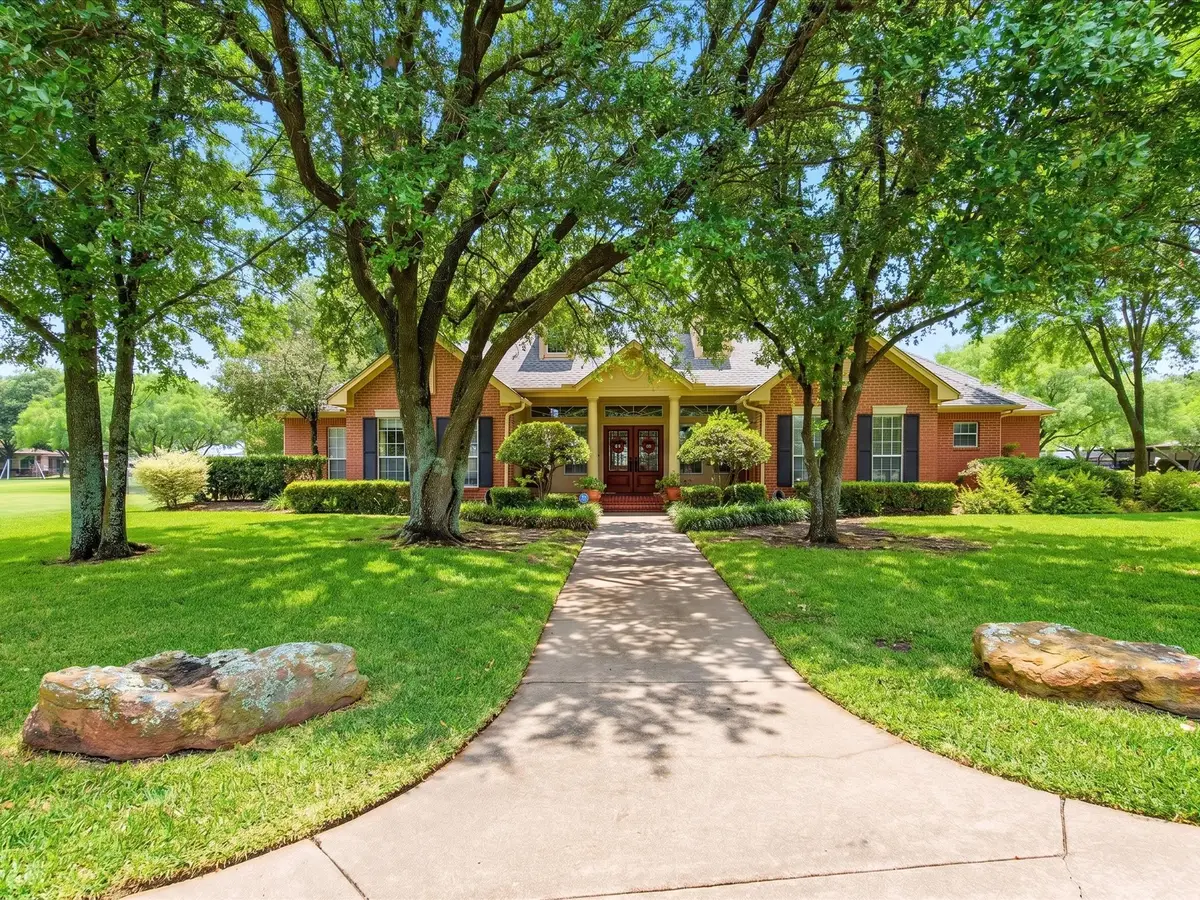 210 Martinek, Palmer, TX 75152 - #1