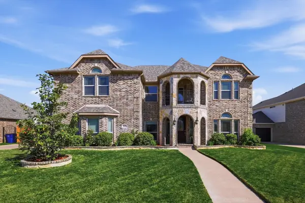 1517 Quintessa Avenue, Kennedale, TX 76060