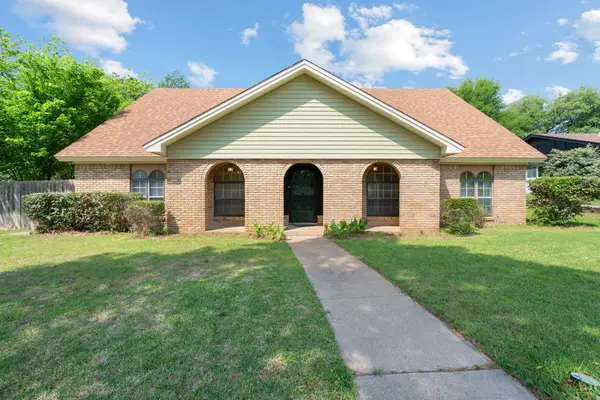 1602 Wagon Wheel Trail, Pantego, TX 76013