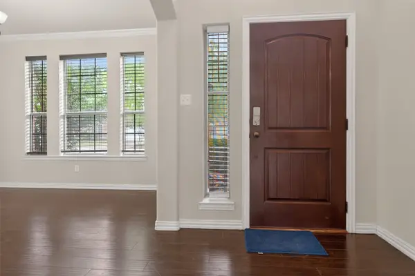 4407 Emerald Leaf Drive, Mansfield, TX 76063