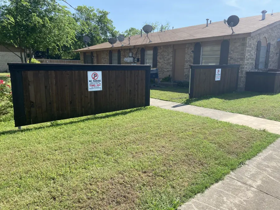 105 W Pine Street, Whitewright, TX 75491 - #3