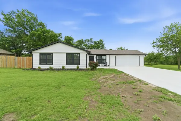 290 Old Spanish Trail, Valley View, TX 76272
