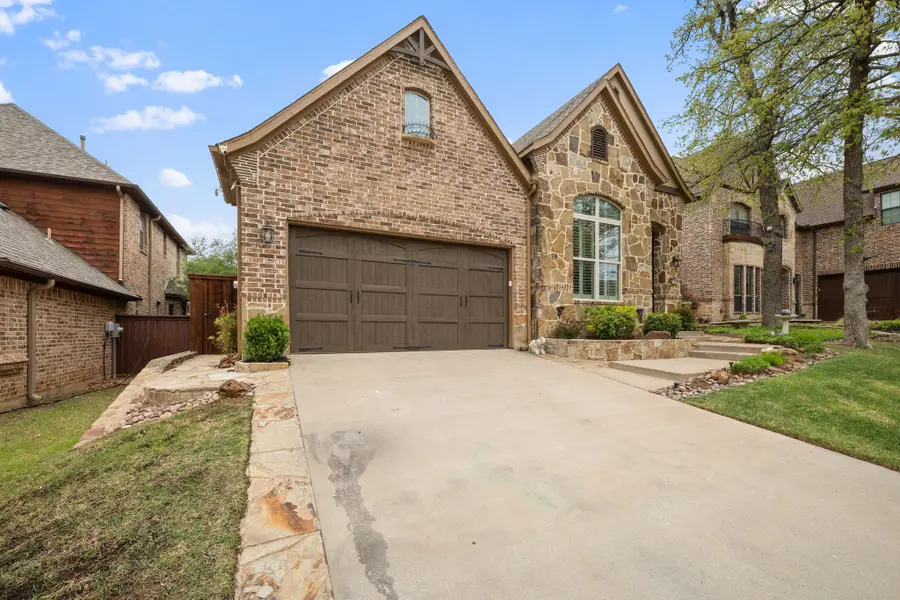 305 Matthew Avenue, Denton, TX 76210 - #3
