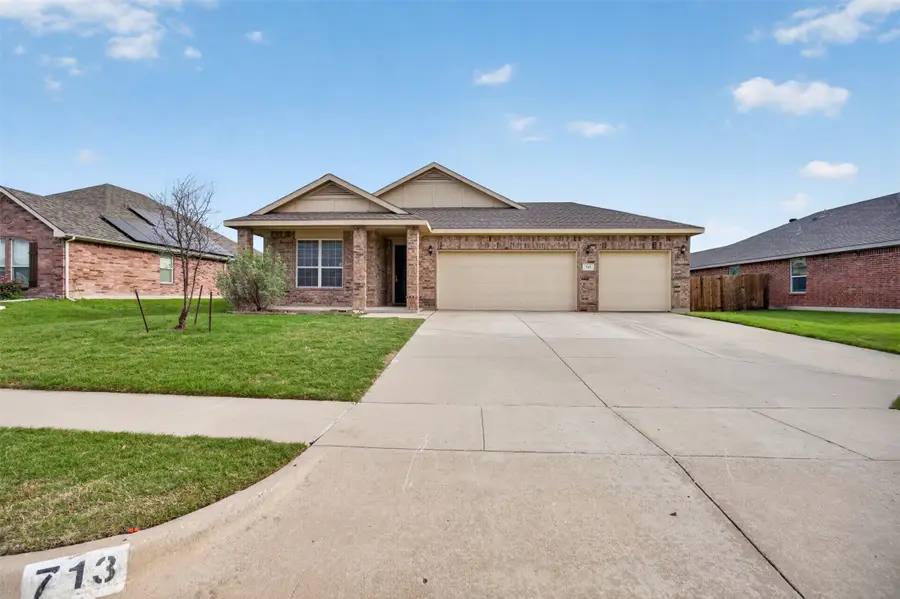 713 Sparrow Drive, Saginaw, TX 76131 - #3