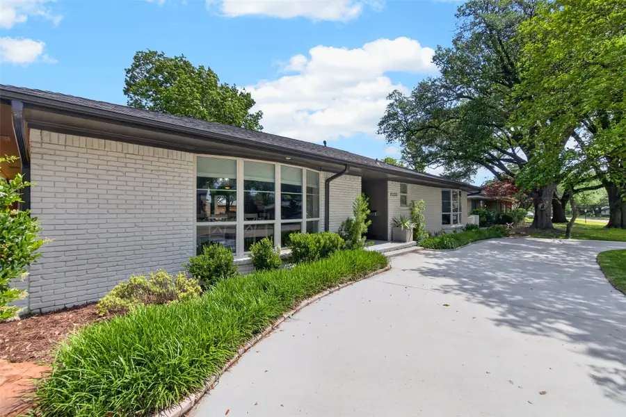 6233 Crestmont Drive, Dallas, TX 75214 - #2
