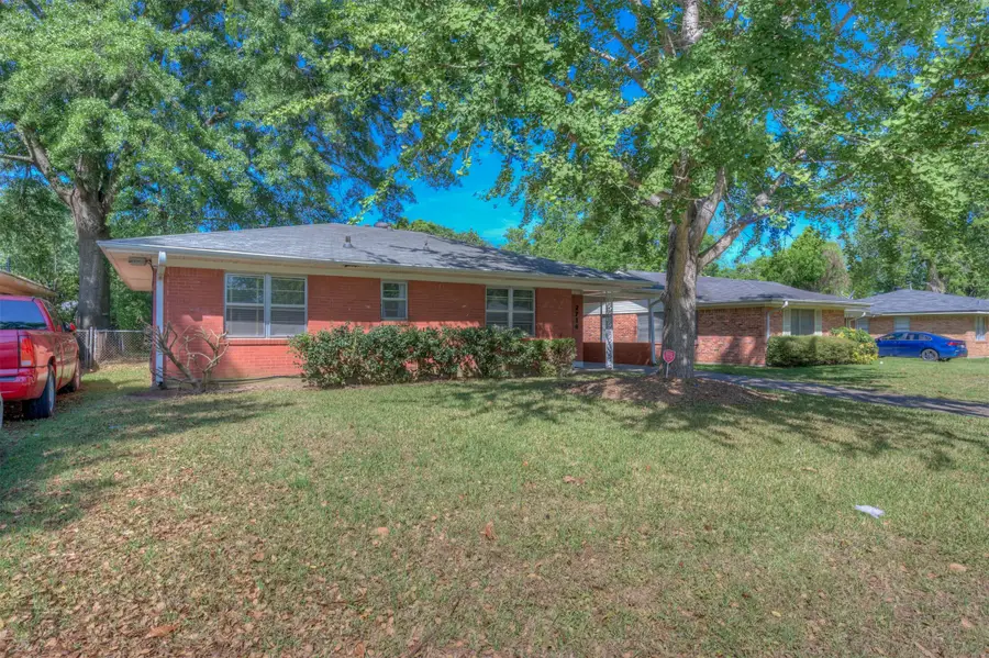 2714 Bolch Street, Shreveport, LA 71104 - #3