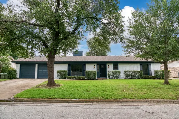 4916 Vance Road, North Richland Hills, TX 76180