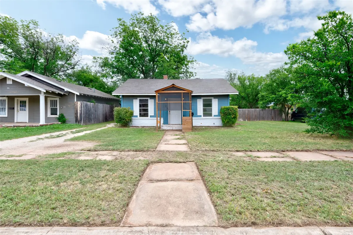 949 Palm Street, Abilene, TX 79602 - #1