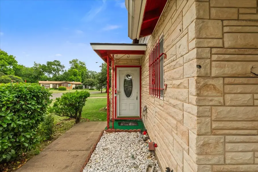 313 Dearborn Street, Waco, TX 76704 - #3