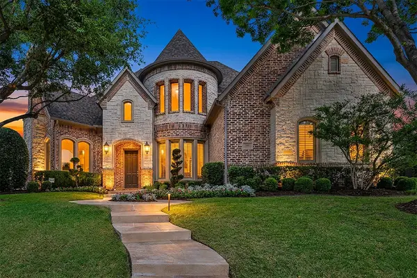 6616 Crown Forest Drive, Plano, TX 75024