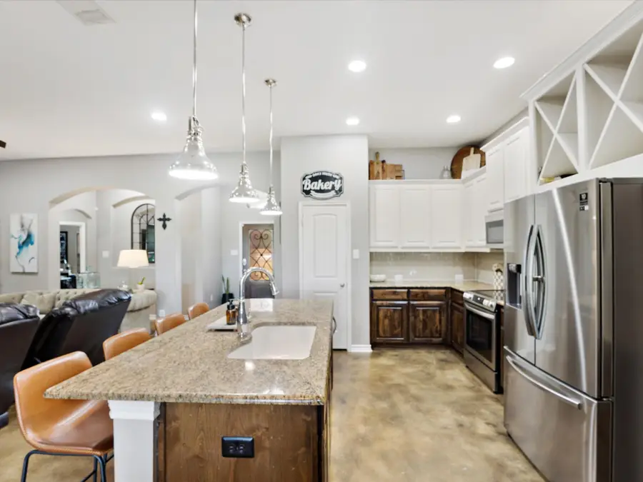 111 Petes Court, Ponder, TX 76259 - #2