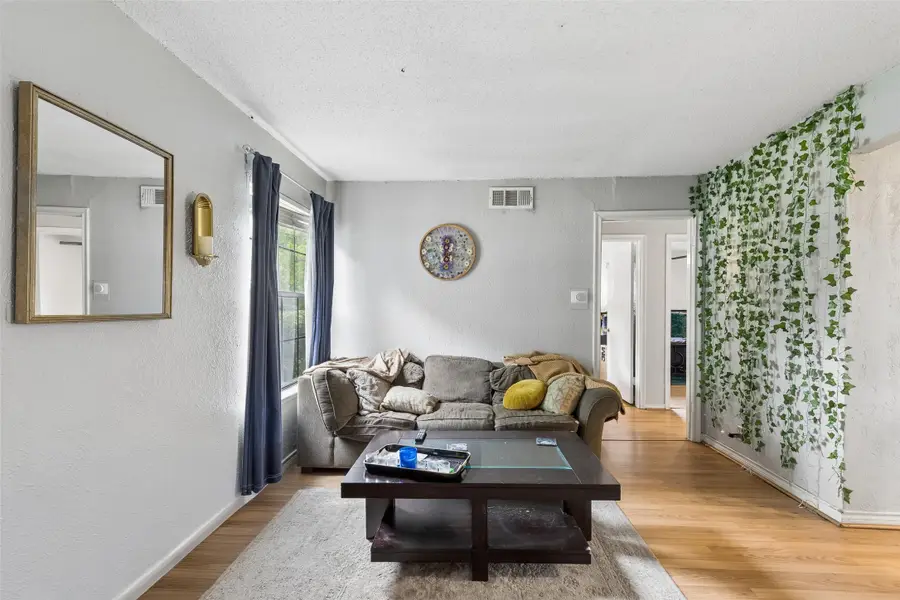 2816 Encino Drive, Dallas, TX 75228 - #3