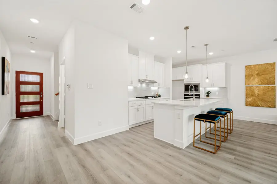 5609 Woodlands Drive, The Colony, TX 75056 - #3