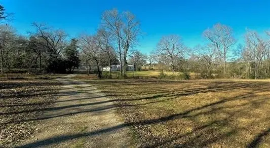 1029 Acr 185, Elkhart, TX 75839
