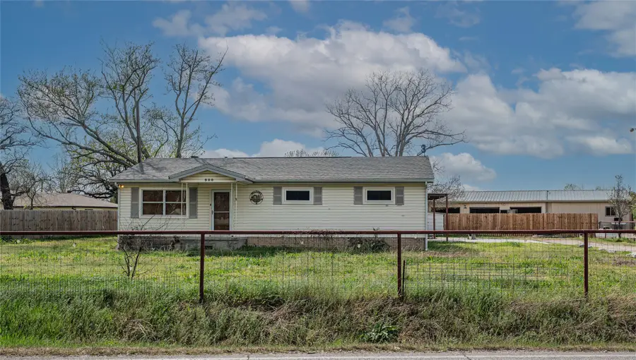 900 Silver Creek Azle Road, Azle, TX 76020 - #2