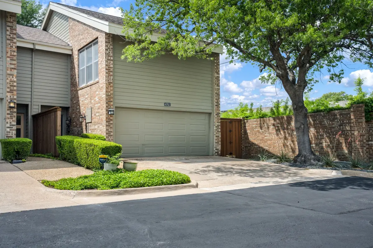 6702 E Northwest Highway, Dallas, TX 75231 - #1