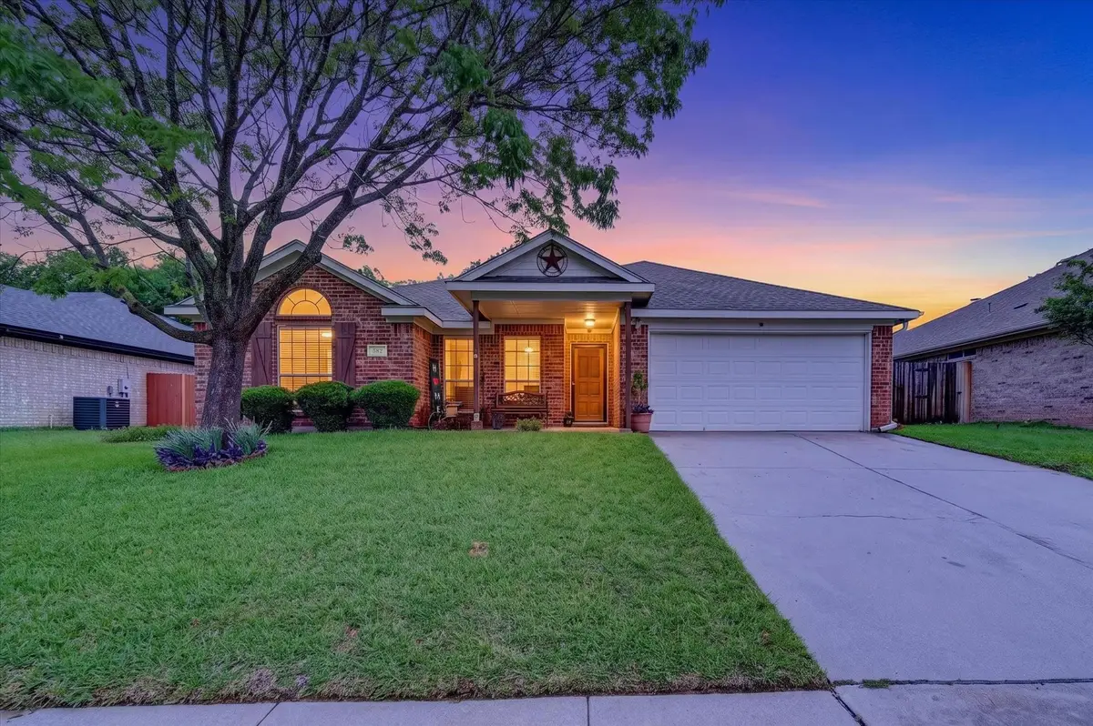 582 Tanglewood Drive, Burleson, TX 76028 - #1