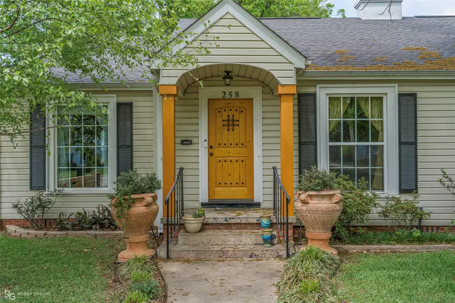 258 Carrollton Avenue, Shreveport, LA 71105 - #3