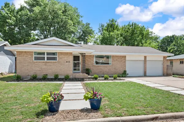 413 Patricia Road, Hurst, TX 76053