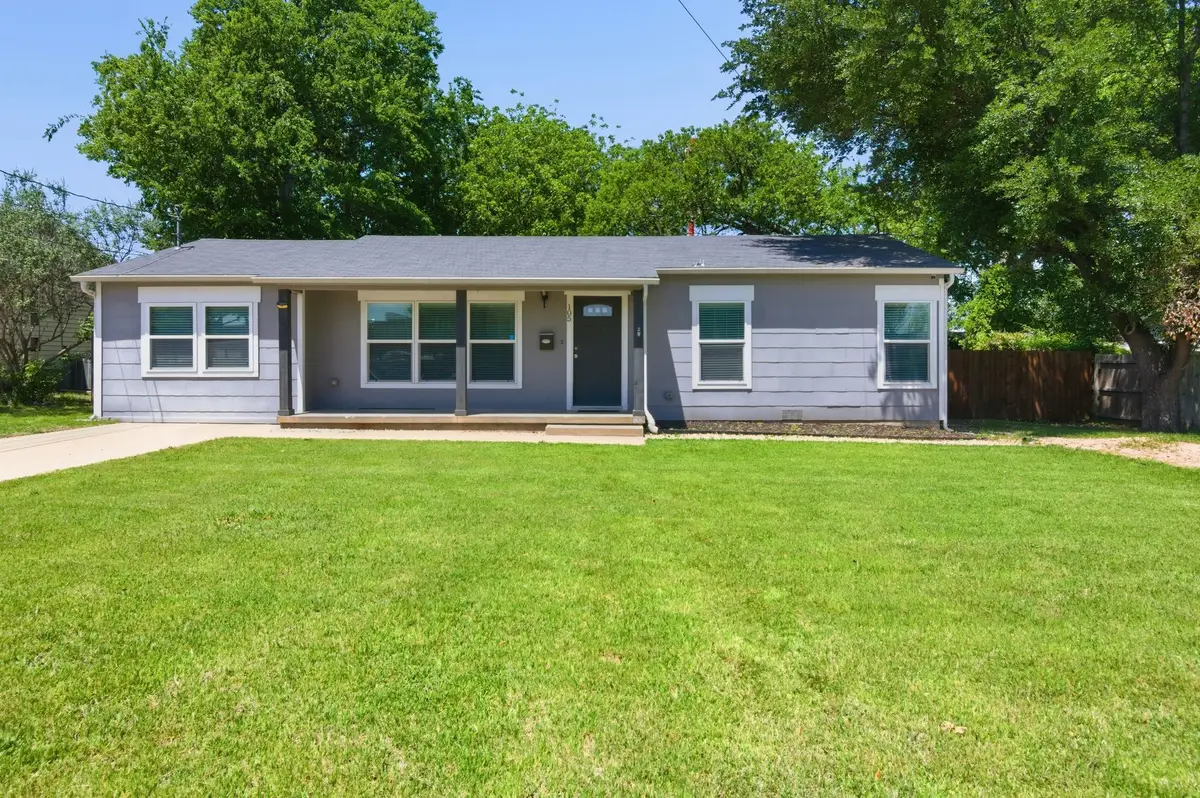 105 Anderson Street, Burleson, TX 76028 - #1