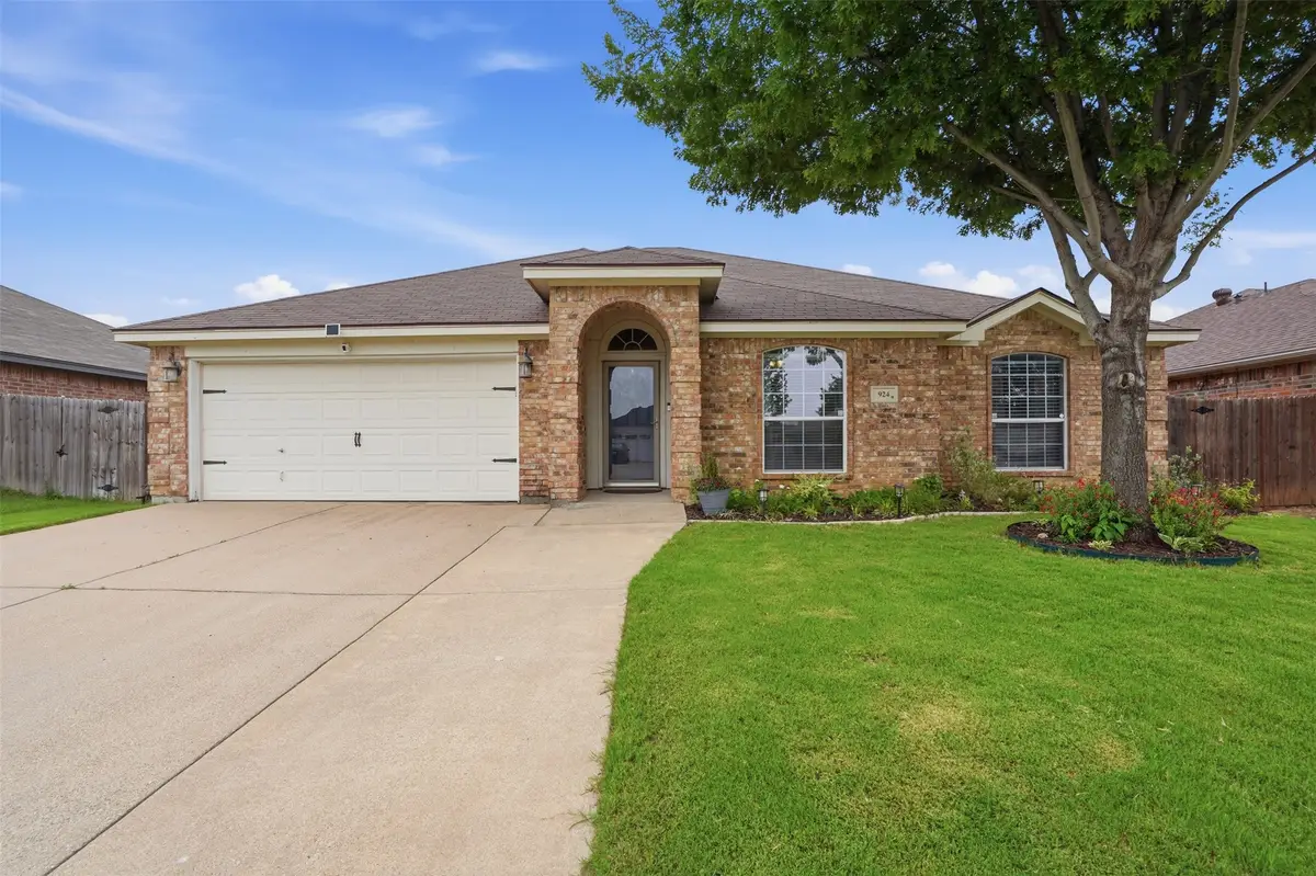 924 Crowder Drive, Crowley, TX 76036 - #1
