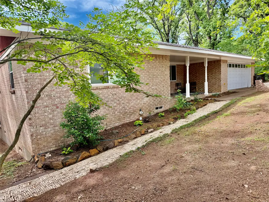 1005 Balboa Street, Denison, TX 75020 - #2