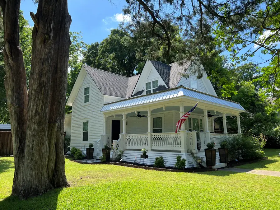 701 Johnson, Terrell, TX 75160 - #3