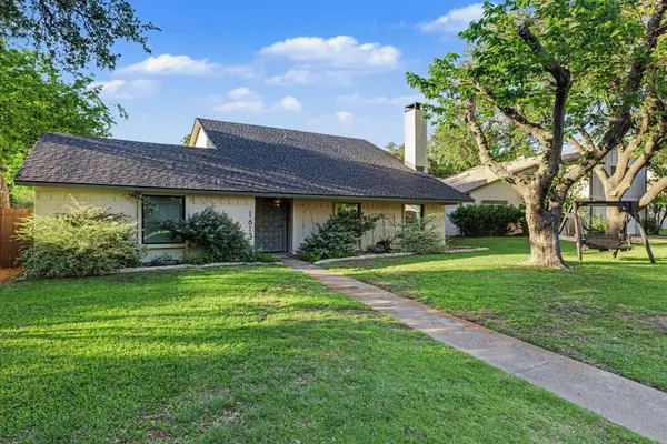 1613 Sara Lane, Richardson, TX 75081