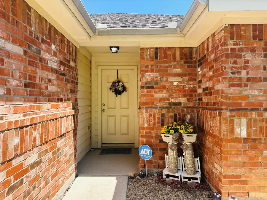 3704 Northpointe Drive, Denton, TX 76207 - #3