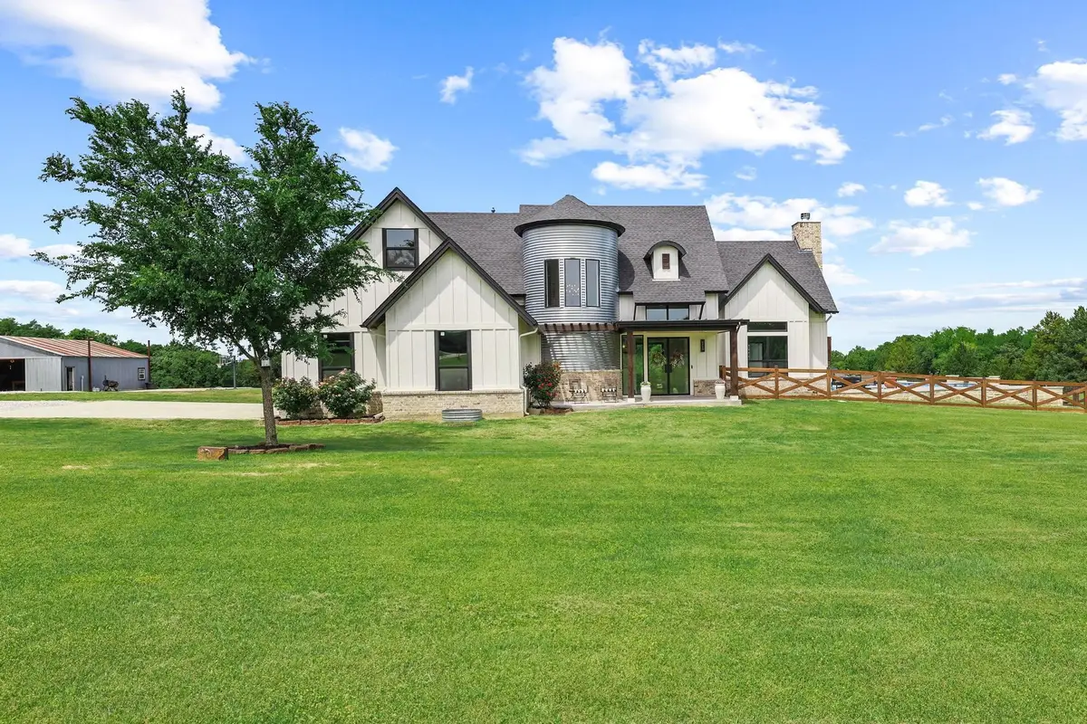 2889 County Road 114, Whitesboro, TX 76273 - #1