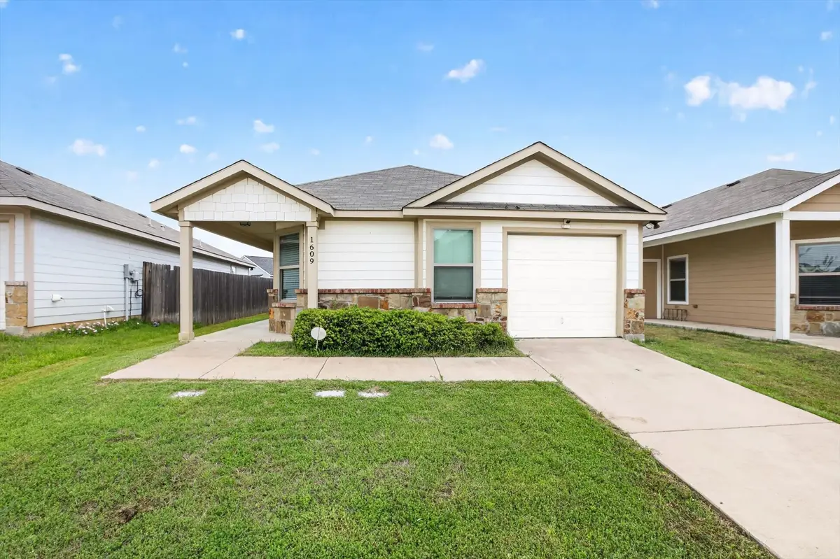 1609 Village Park Trail, Burleson, TX 76028 - #1