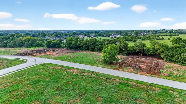 1708 Heritage Knoll Drive, Sherman, TX 75092