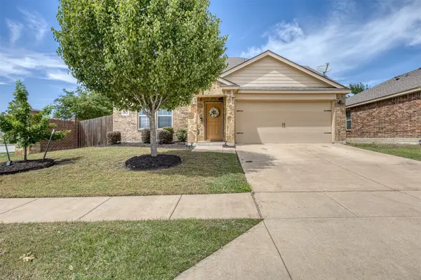 1014 Platinum Drive, Princeton, TX 75407