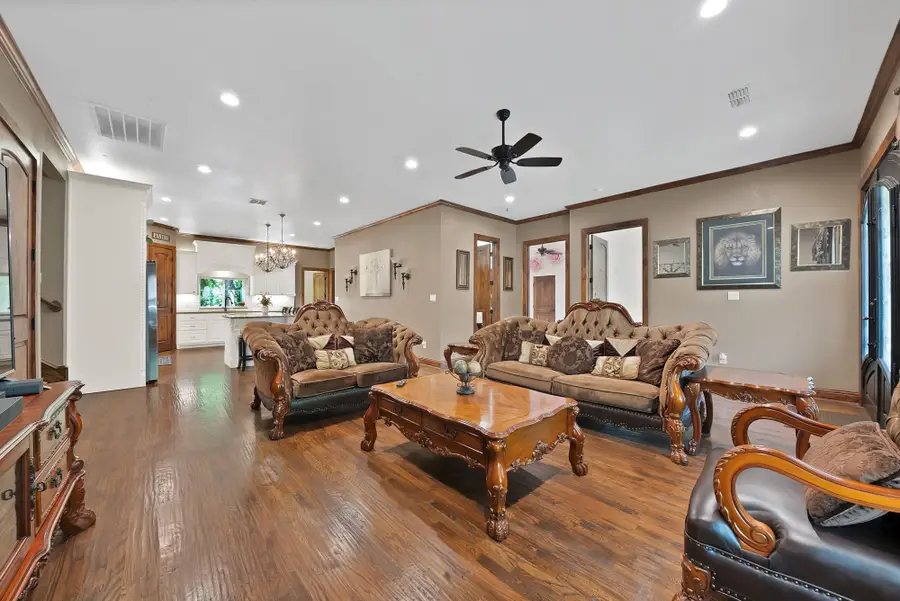 4713 Bernice Street, Haltom City, TX 76117 - #3