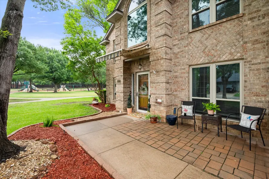 1817 Altacrest Drive, Grapevine, TX 76051 - #3