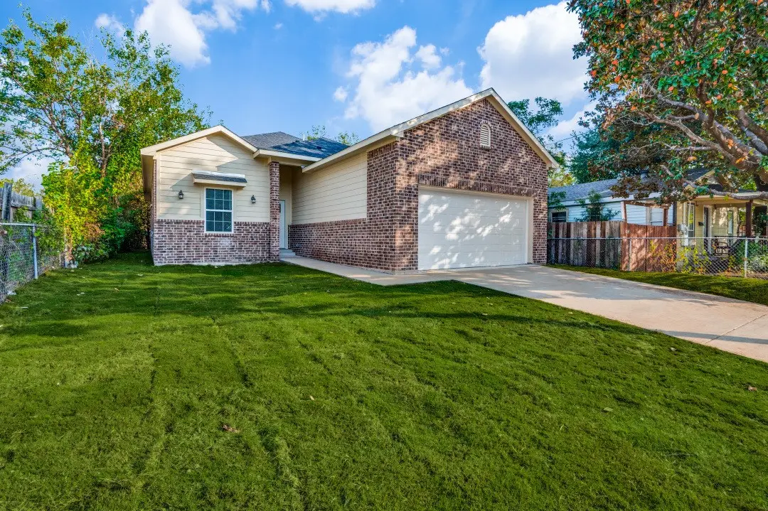 4222 Frank Street, Dallas, TX 75210 - #1