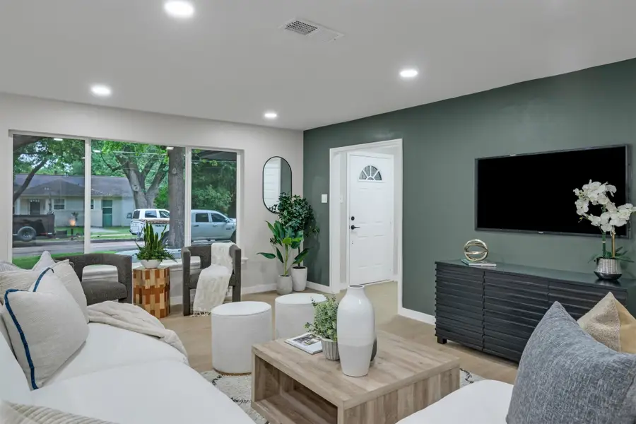 4815 Kelman Street, Dallas, TX 75214 - #2
