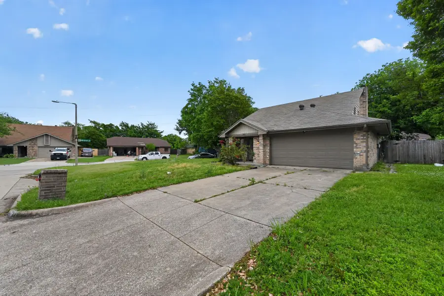 2401 Channing Drive, Grand Prairie, TX 75052 - #2
