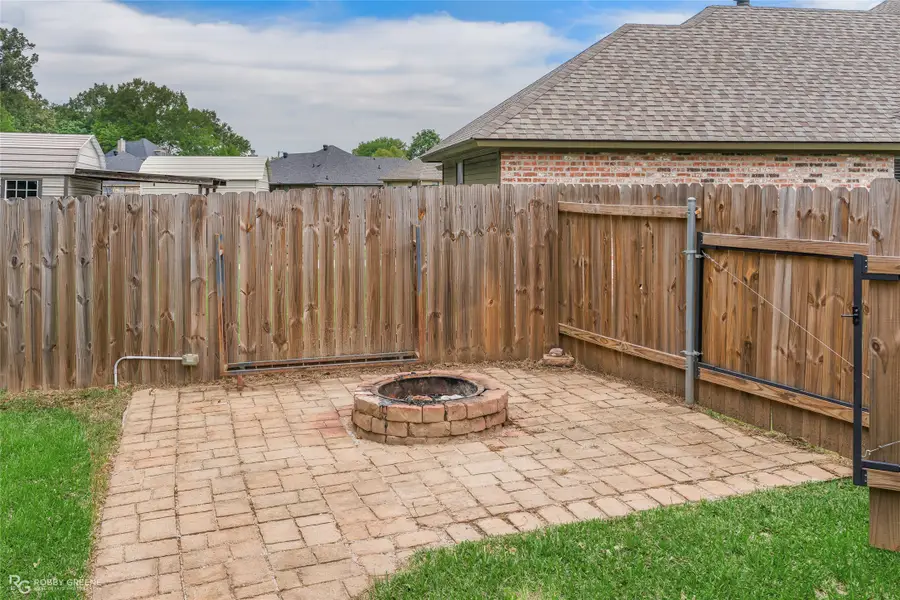 6992 Regatta Drive, Shreveport, LA 71107 - #3