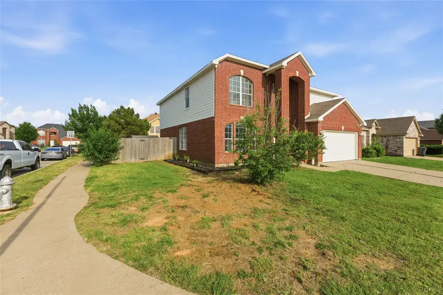 7301 Tin Cup Drive, Arlington, TX 76001 - #2