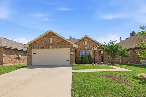 9108 Noontide Drive, Fort Worth, TX 76179