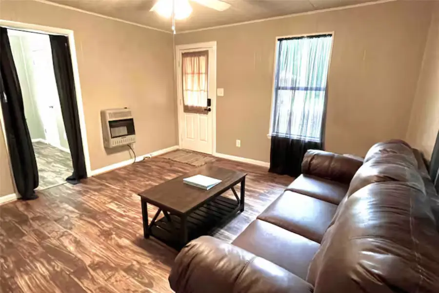 116 E Locust Street, Collinsville, TX 76233 - #3