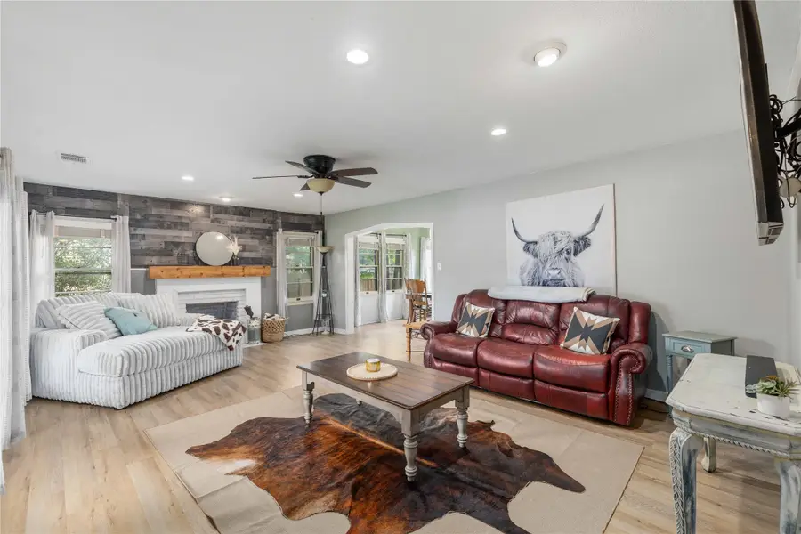 2006 Belmeade Street, Brownwood, TX 76801 - #2